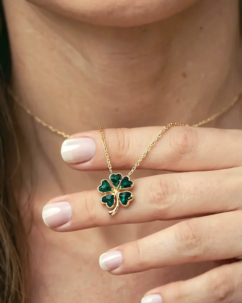 Green Stone Cocktail Necklace